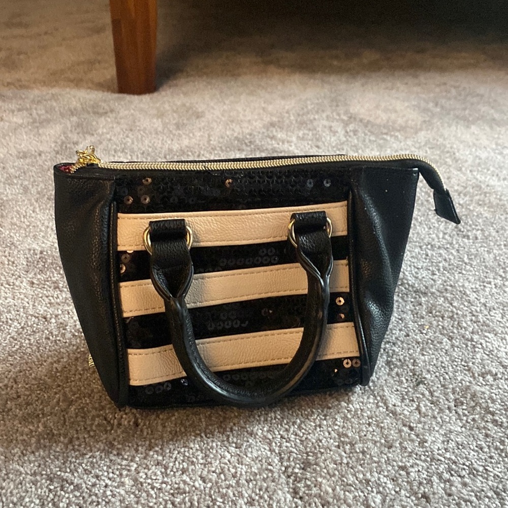 Black and white mini purse/hand bag